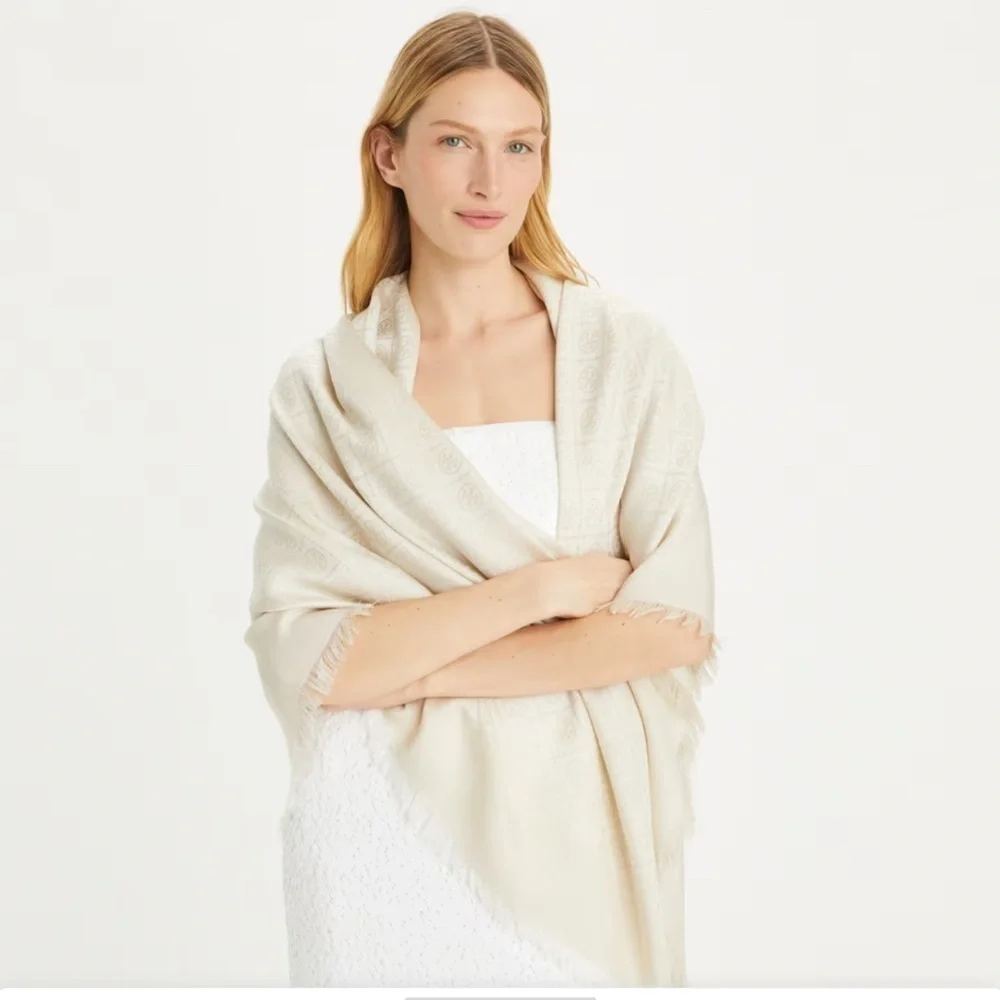 TORY BURCH• T Monogram JAQUARD TRAVELLER SCARF/WRAP Shawl Scarf